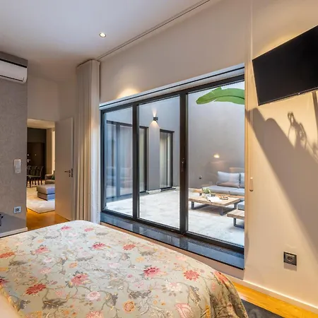 아파트 Chaos Design By Minho's Guest 브라가